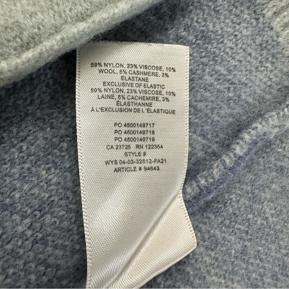 Aritzia Wilfred Bethany Cashmere Blend Ice Blue Plaid V-Neck Cardigan SZ XS GUC - Picture 5 of 6